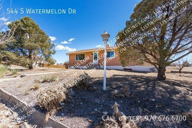 Photo - 544 S Watermelon Dr House