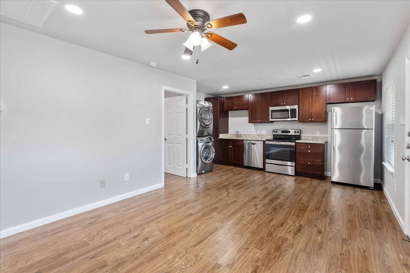 Photo - 1110 W Patton St Unit 4