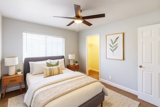 Photo - Whitman Villa Townhomes