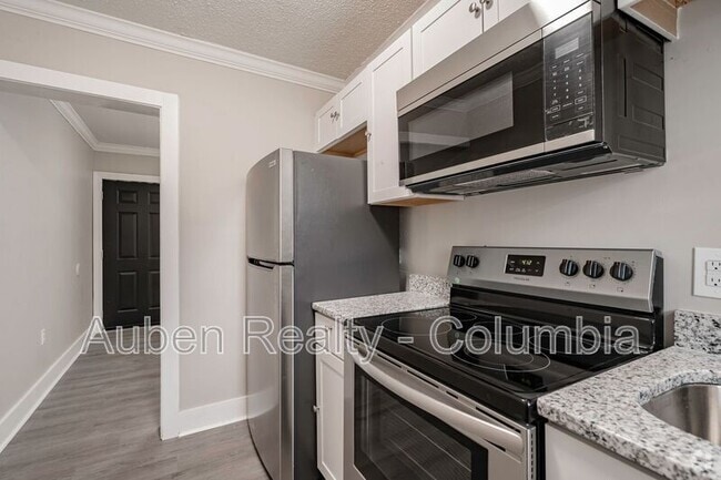 Building Photo - 1216 1/2 Gregg Street Rental