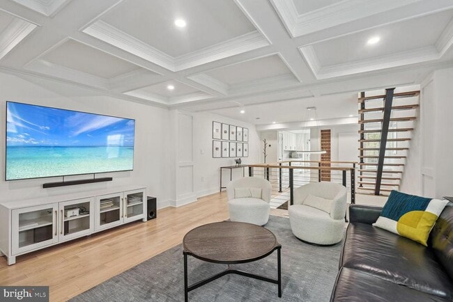 Photo - 3134 Dumbarton St NW