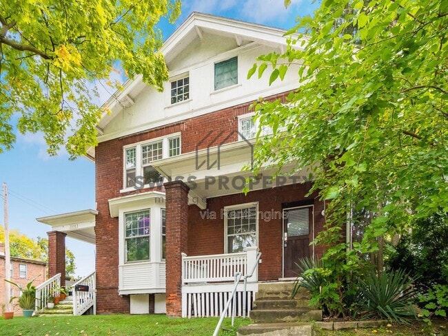 Photo - 2090 N 4th St