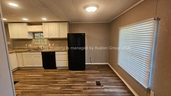 Photo - 7519 Mc Cowan Dr