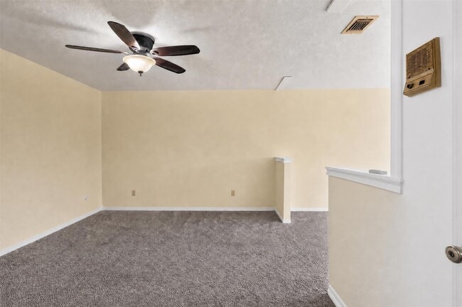7019 Wyoma Trail