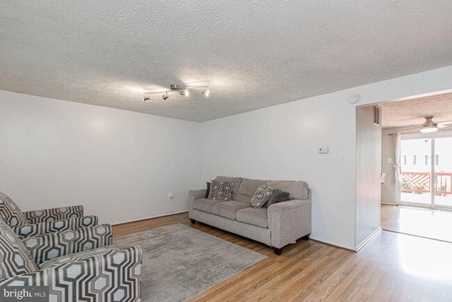 Photo - 11260 Westport Dr