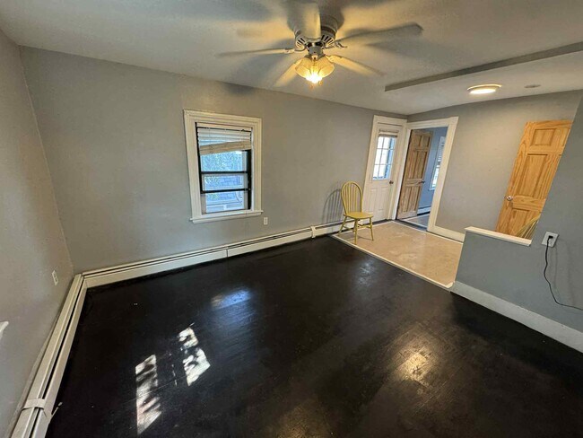 Photo - 4 Barrett Ave Unit 3