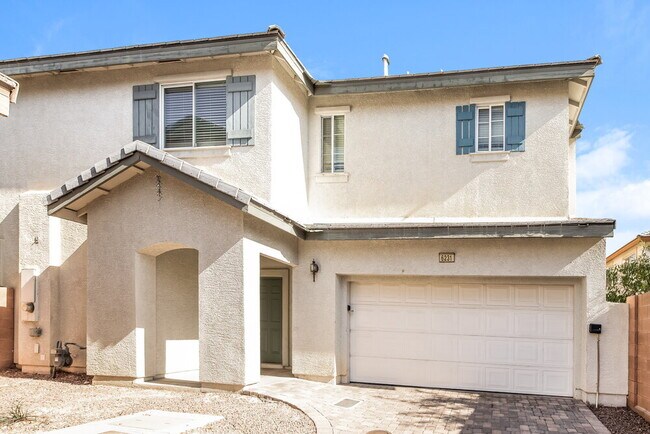 Building Photo - 6231 Blushing Willow St