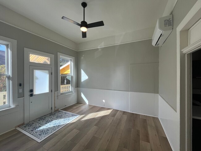 Photo - 663 Tupper St