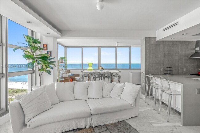 Building Photo - 5055 Collins Ave Unit 11C