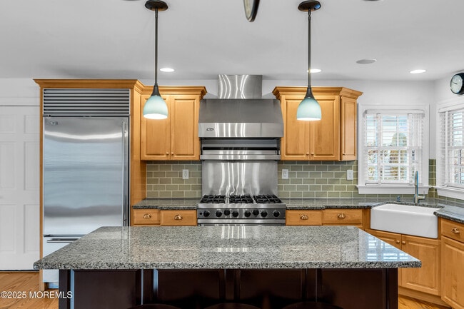 Photo - 20 Rosalie Ave