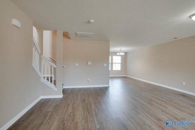 Photo - 230 Laramie Circle