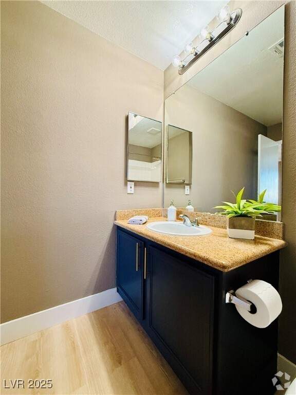 Building Photo - 8600 W Charleston Blvd Unit 1034 Rental