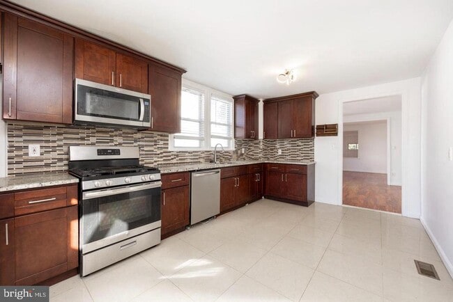 Photo - 608 Bethel Ave