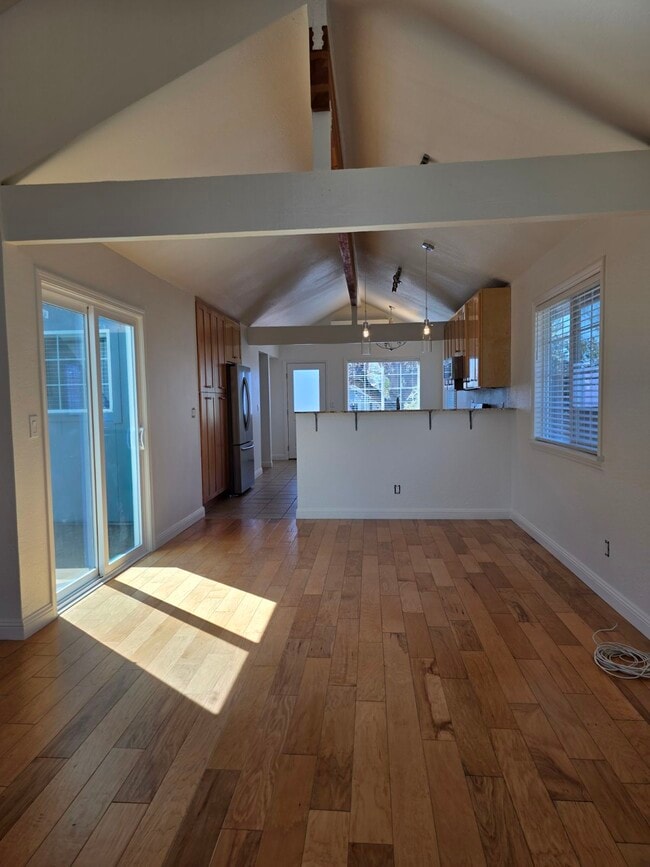 Photo - 437 Korbel Pl