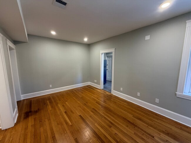 Photo - 32 Park Vale Ave Unit 8