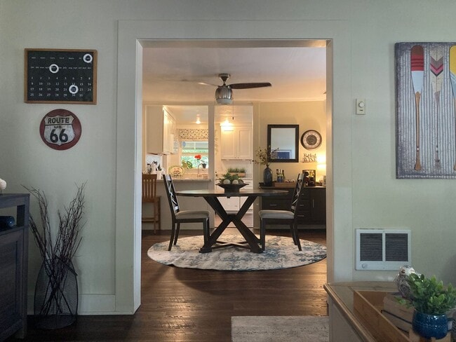 Photo - Fully Furnished Cottage in Camas Available...