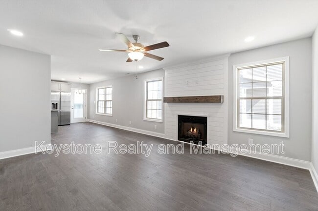 Photo - 1093 Winesap Rd