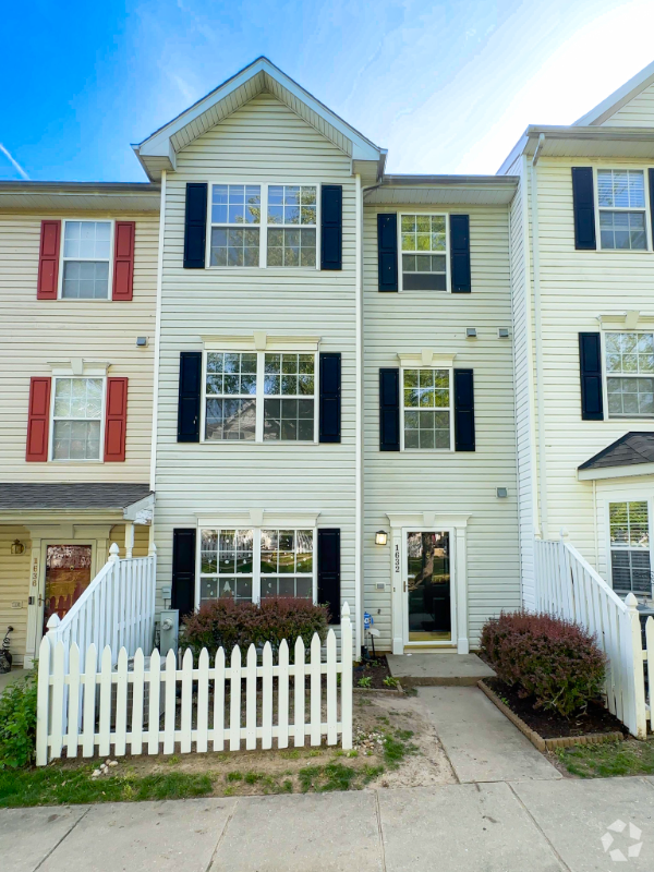 Building Photo - 1632 Briarview Ct Rental
