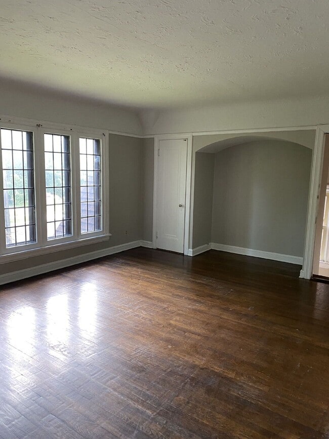 Photo - 3614 Lynnfield Rd