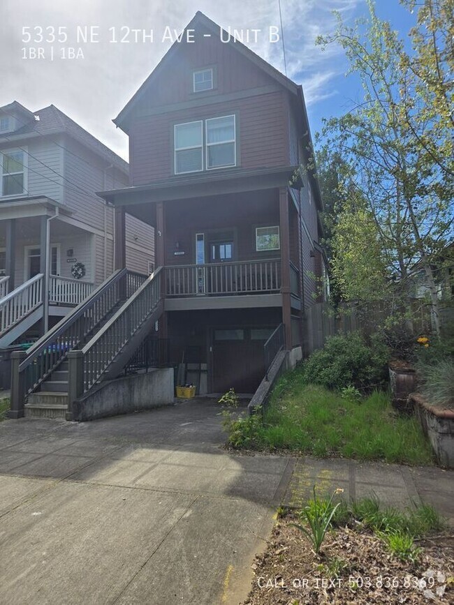 Building Photo - 5335 NE 12th Ave Unit B Rental