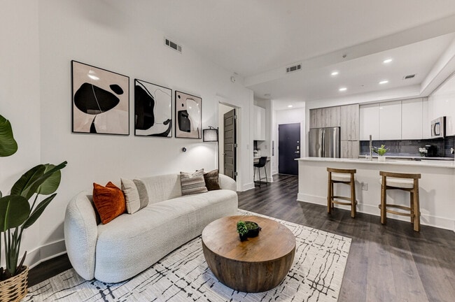 Building Photo - 1812 US-19 Unit ID1460735P