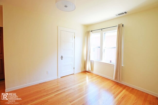 Photo - Cozy 3 Bedroom Near 4th Street - Ready to move in!