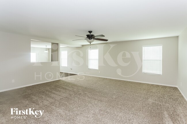 Photo - 657 Bright Orchid Ave