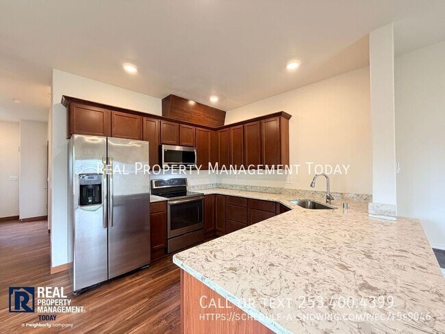 Photo - 601 5th St SW
