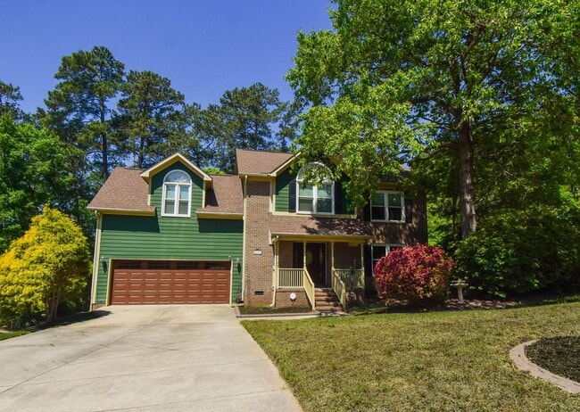 Photo - Coming Soon! 4 Bedroom 2.5 Bathroom With A Large Deck and 2 Car Garage! Near Methodist University