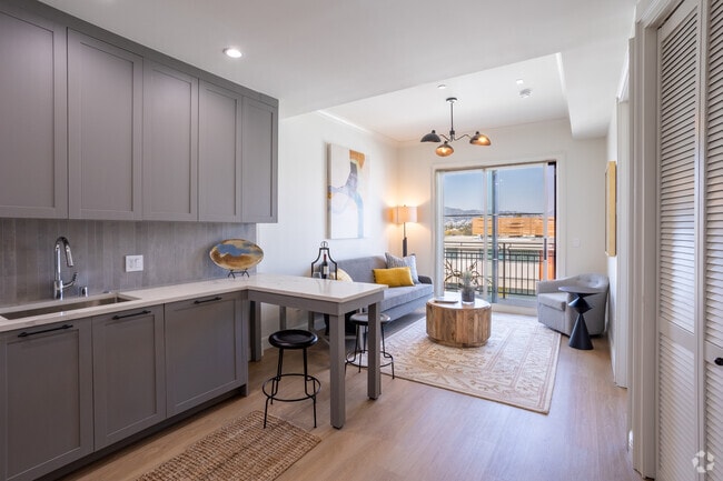 1BR, 1BA - 556SF Kitchen and living room