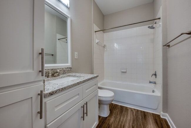 Braunfels Place apartments — community photo