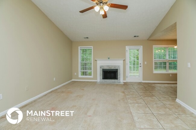 Photo - 207 Johnny Ln