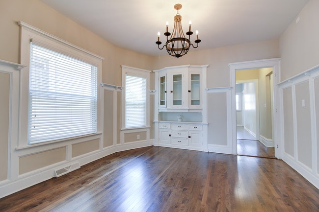 Dining Room - 1937 N Bartlett Ave Unidad Lower