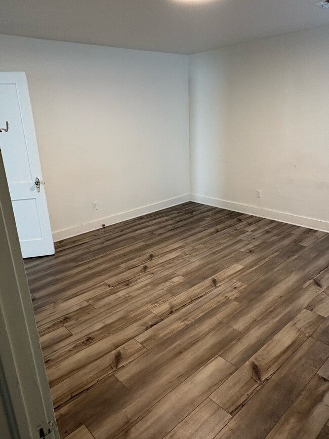 Photo - 728 W Kansas Ave