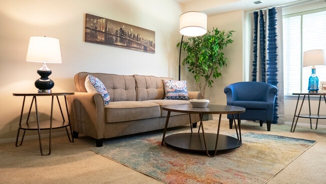 Photo - The Lakes Apartments and Townhomes