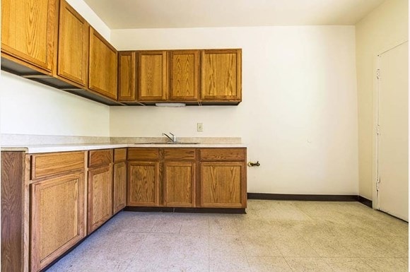 Photo - 5051 S Forrestville Ave 544 E 51st St Chicago, IL 60615