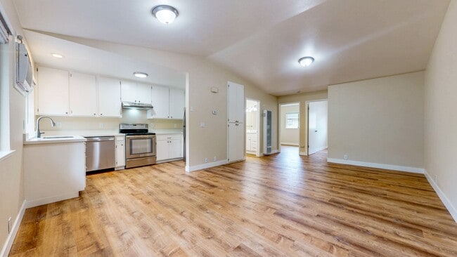 Photo - 1311 Spring St Unit 5