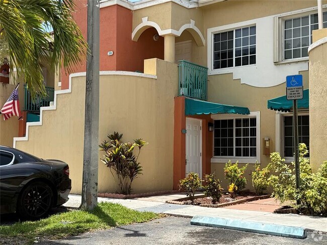 Building Photo - 7015 NW 173rd Dr Unit 205 Rental