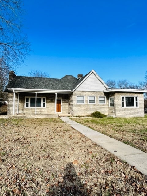Building Photo - 415 E Cedar St Rental