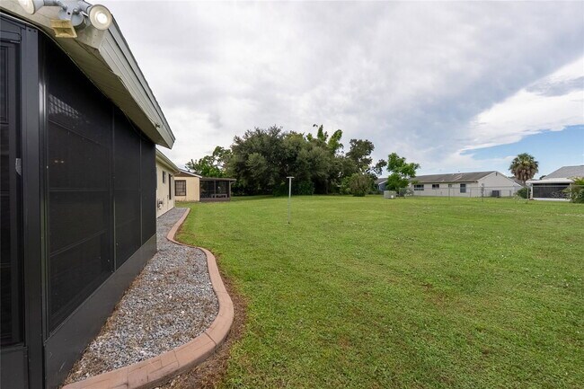 Photo - 3087 Idlewood St