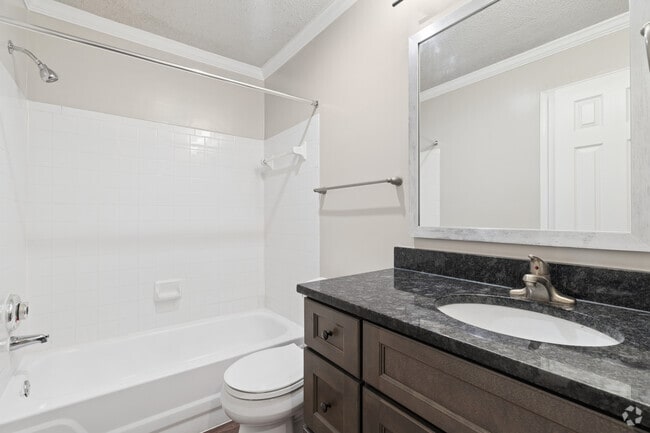 2BR, 2BA - 1,100SF - Second Bathroom