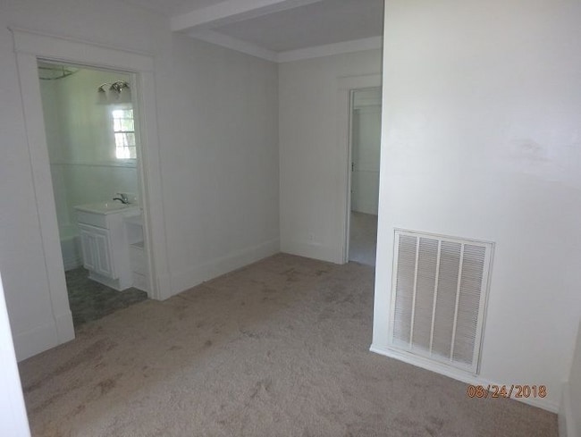 Photo - 2230 Dickinson Ave