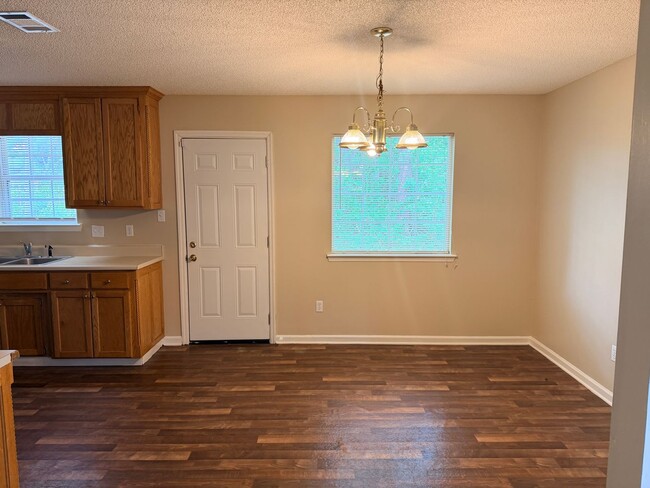 Photo - 3008 Ginny Dr