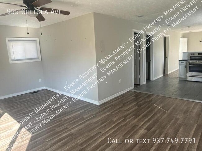 Photo - 955 Chelsea Ave