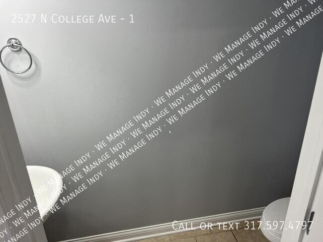 Photo - 2527 N College Ave