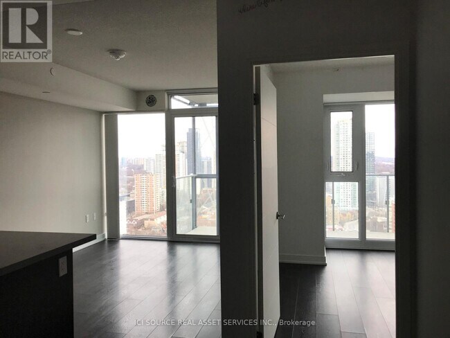 Photo - 50 Wellesley St E Unit 3205