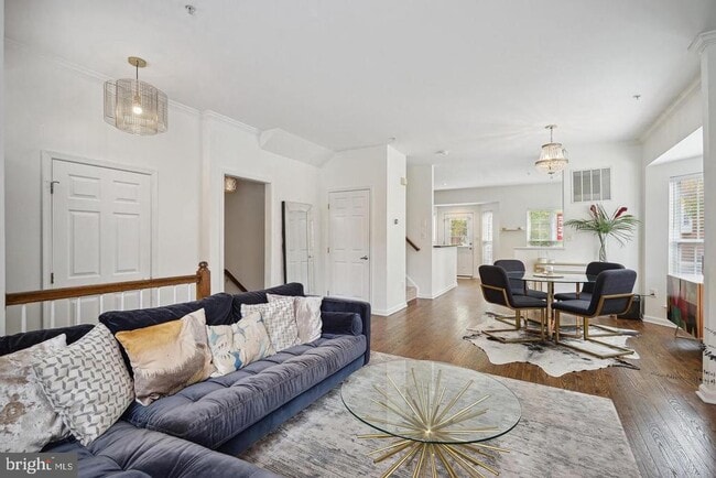 Photo - 6022 Madison Overlook Ct