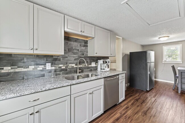 Photo - Furnished, short-term rental just blocks from KU Med available now!