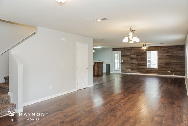 Photo - 157 Jesse Layne Dr