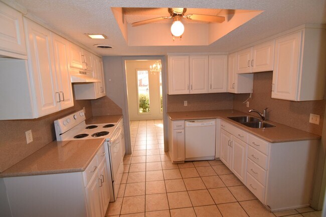 Photo - $1,800.00 Move-in-Special